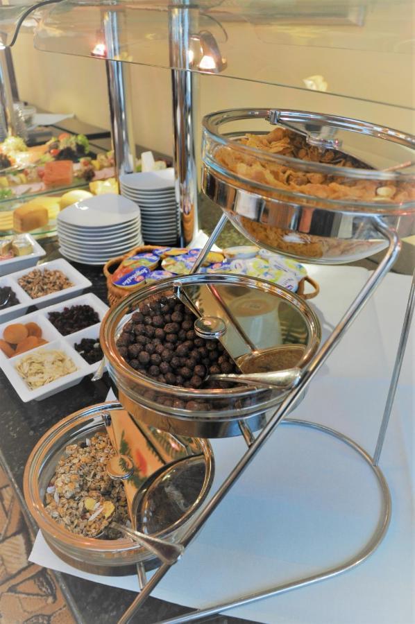 Piramida Park Hotel & Wellness تخه المظهر الخارجي الصورة
