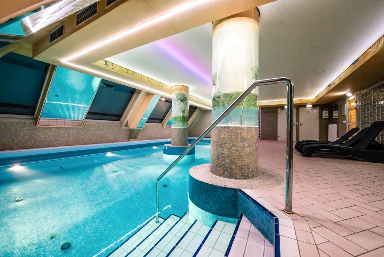 Piramida Park Hotel & Wellness تخه المظهر الخارجي الصورة